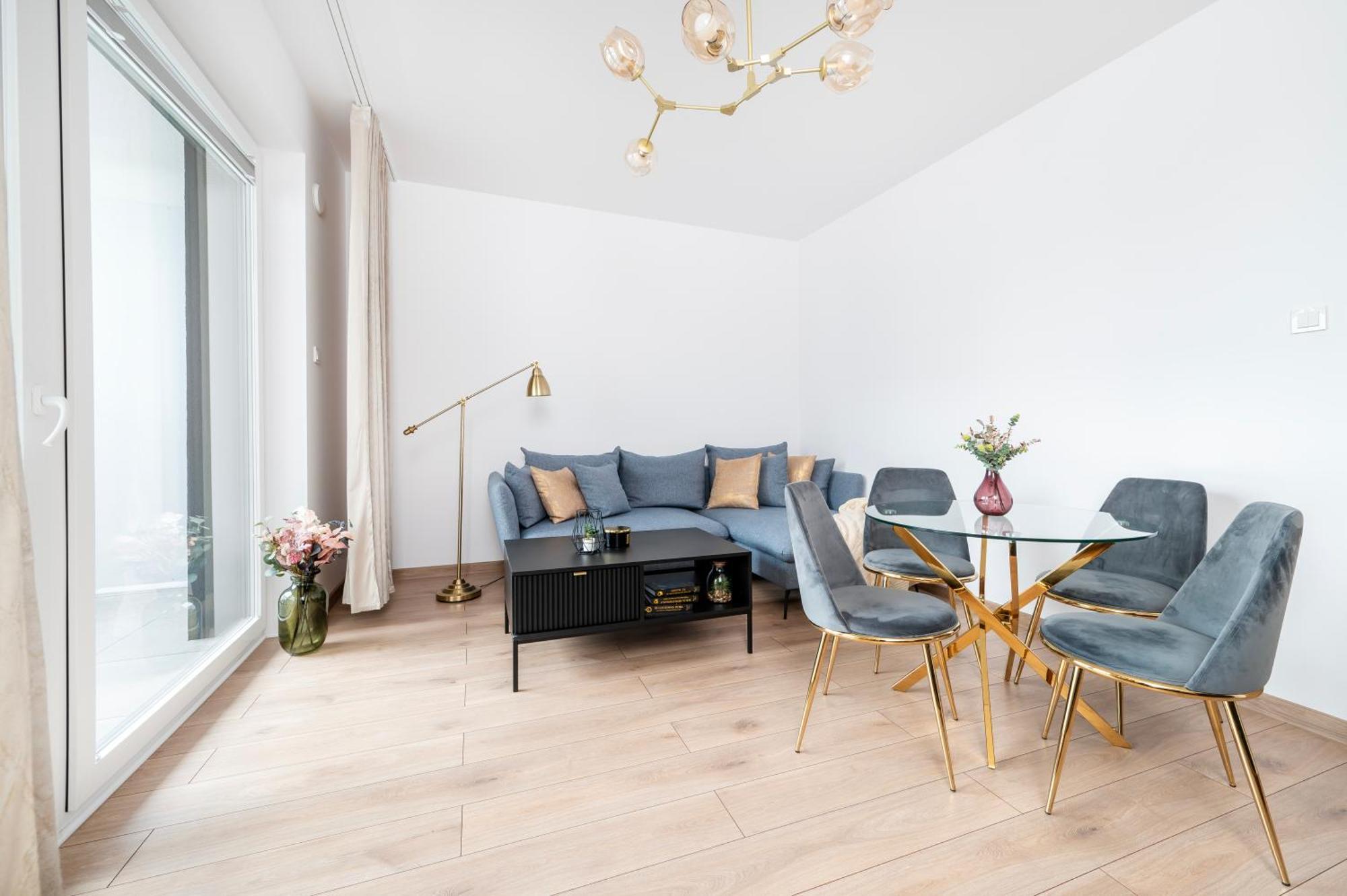 Manufaktura Residence - Apartamenty Prestiz Z Garazem Podziemnym I Dwoma Lazienkami Лодзь Экстерьер фото