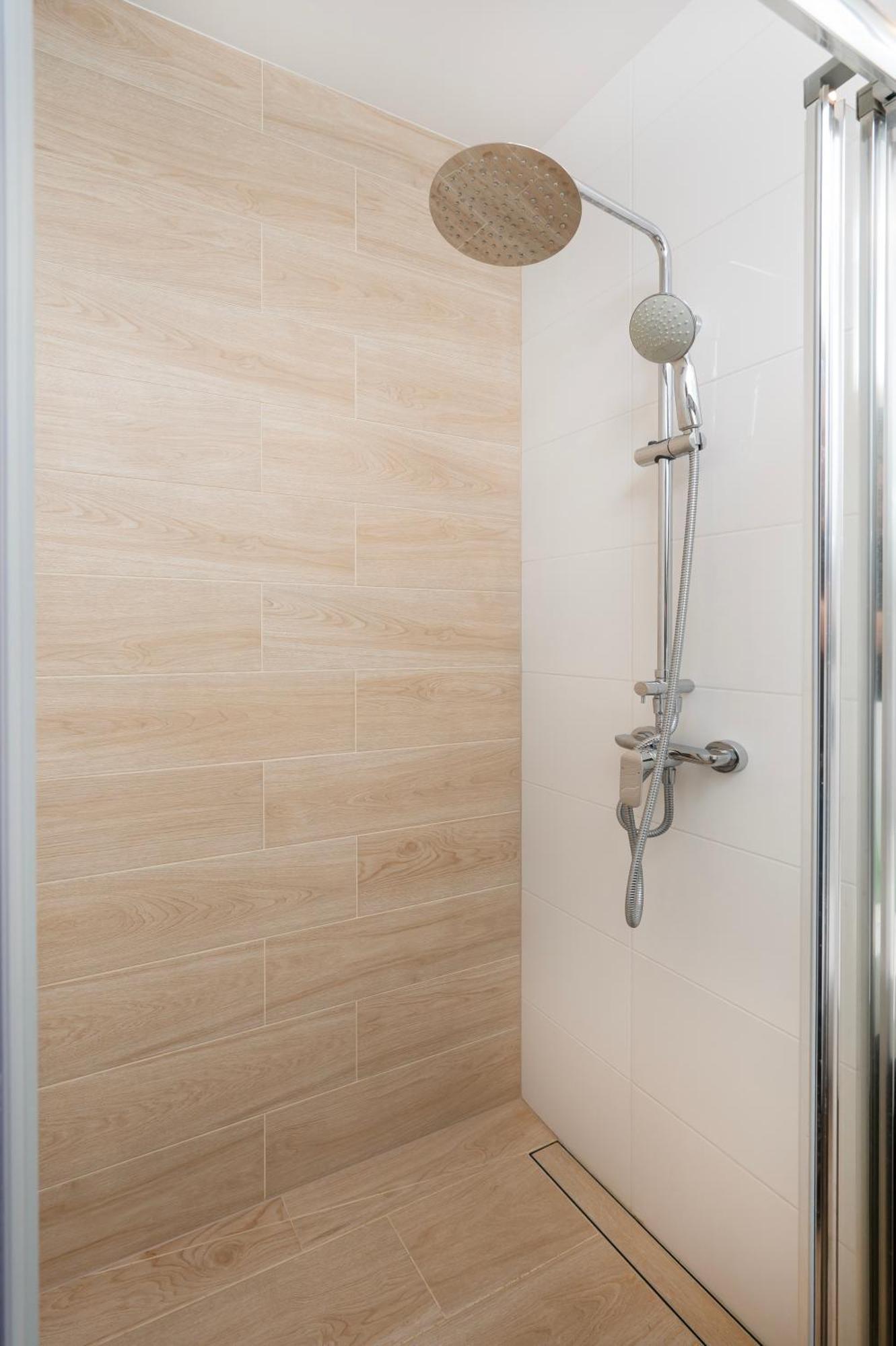 Manufaktura Residence - Apartamenty Prestiz Z Garazem Podziemnym I Dwoma Lazienkami Лодзь Экстерьер фото