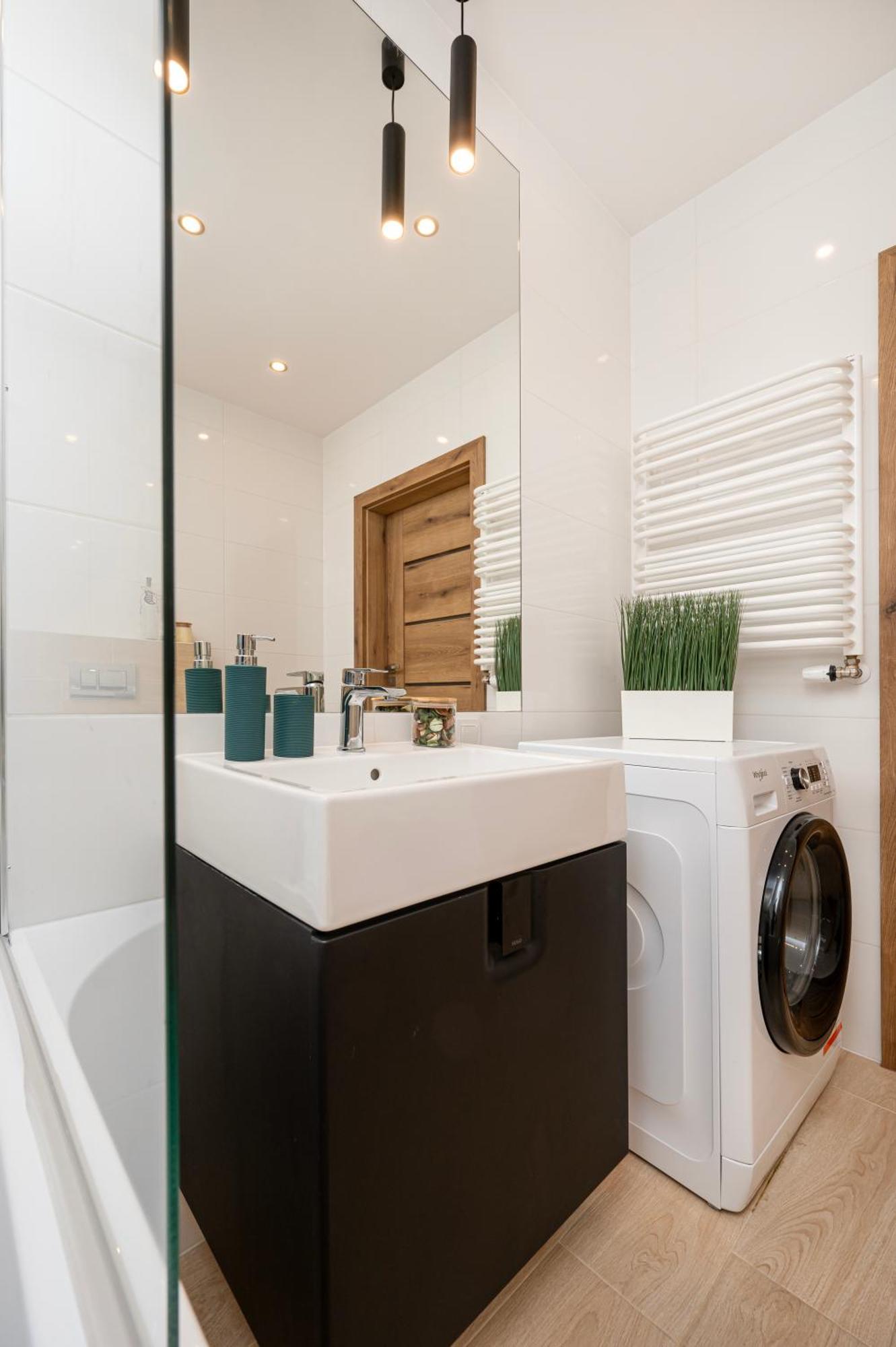 Manufaktura Residence - Apartamenty Prestiz Z Garazem Podziemnym I Dwoma Lazienkami Лодзь Экстерьер фото