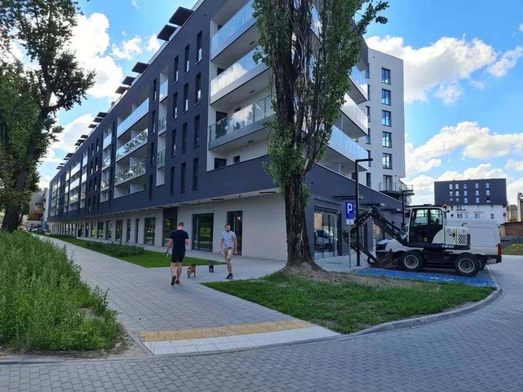 Manufaktura Residence - Apartamenty Prestiz Z Garazem Podziemnym I Dwoma Lazienkami Лодзь Экстерьер фото